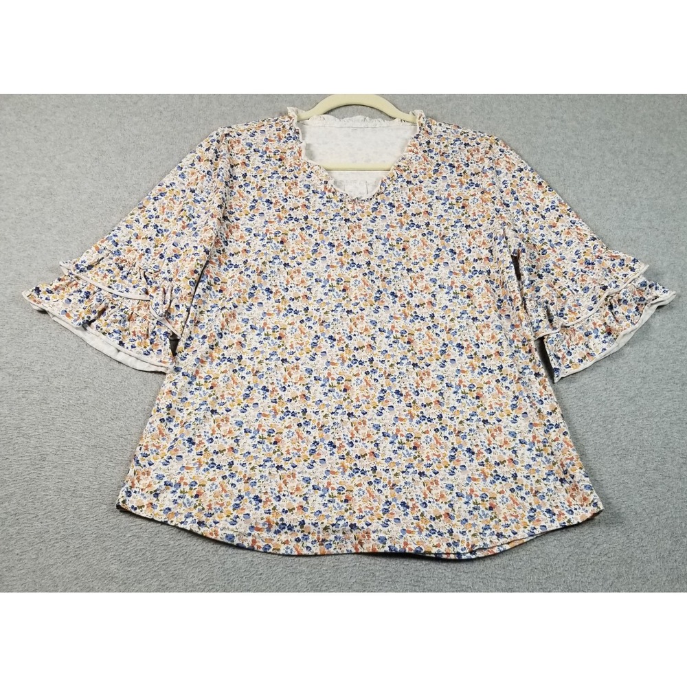 TFSDOD Top Women's Medium M Floral 3/4 Bell Sleeve V-Neck Casual Blouse Spring